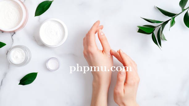 Perbedaan Skincare Organik dan Skincare Kimia yang Perlu Kamu Tahu